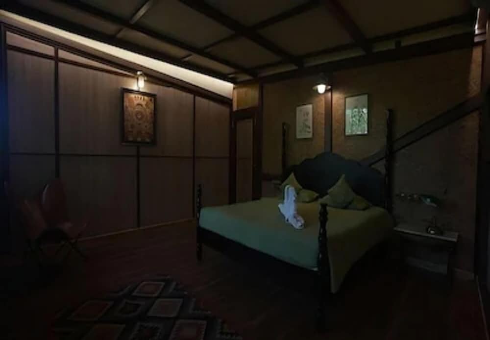 Cocoon Machan with Private Pool