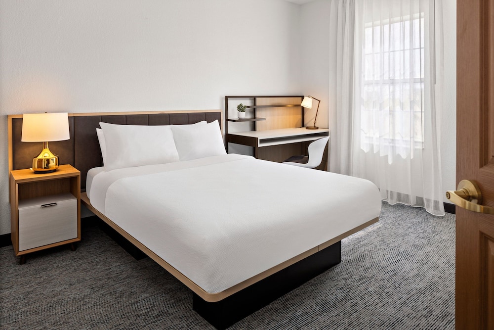 Suite, 2 Bedrooms photo 2
