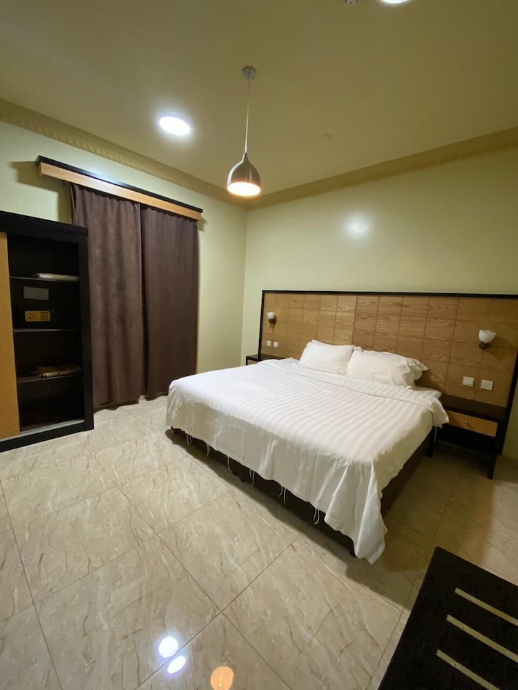 Deluxe Apartment, 2 Bedrooms photo 2