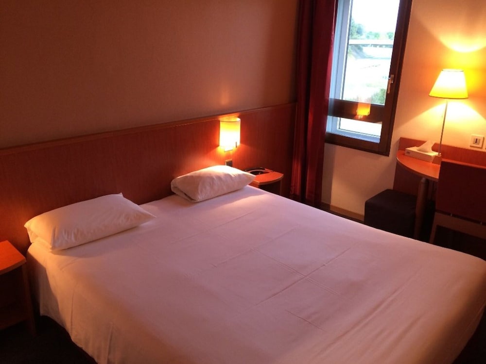 Standard Room, 1 Double Bed - Photo 7