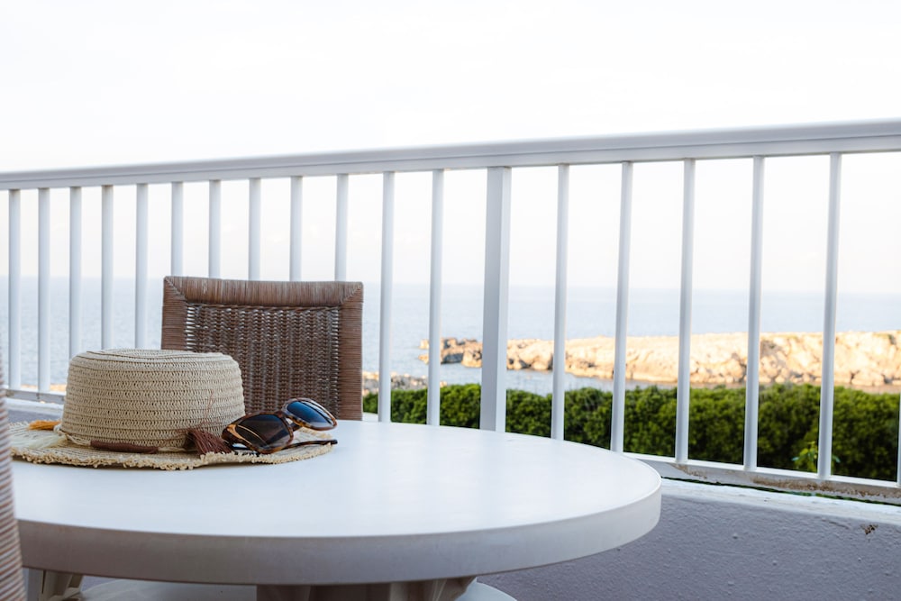 Apartment, 1 Bedroom, Balcony, Sea View (2 adults + 1 child) photo 2