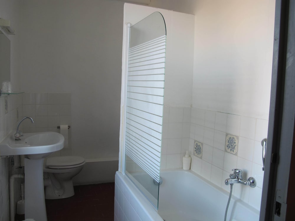 Standard Double Room, Ensuite (6) photo 2