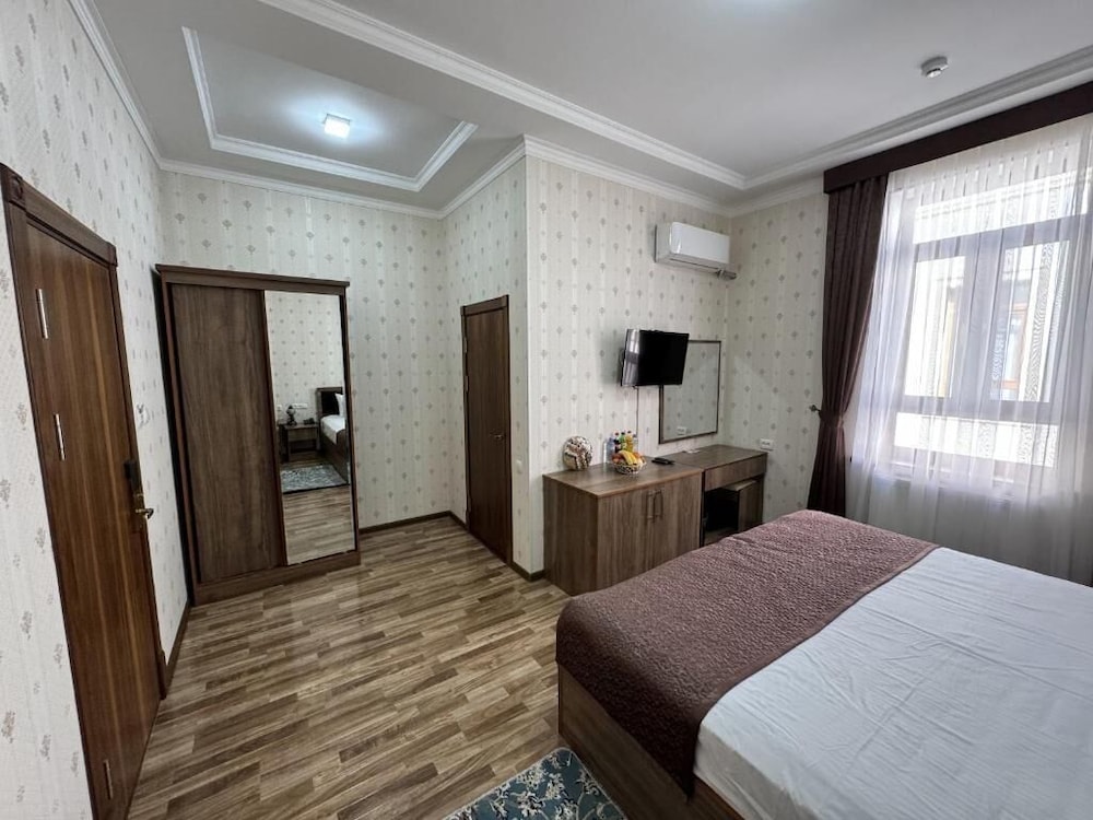 Comfort Double Room, Courtyard View photo 3