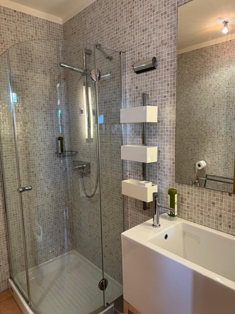 Superior Apartment photo 3