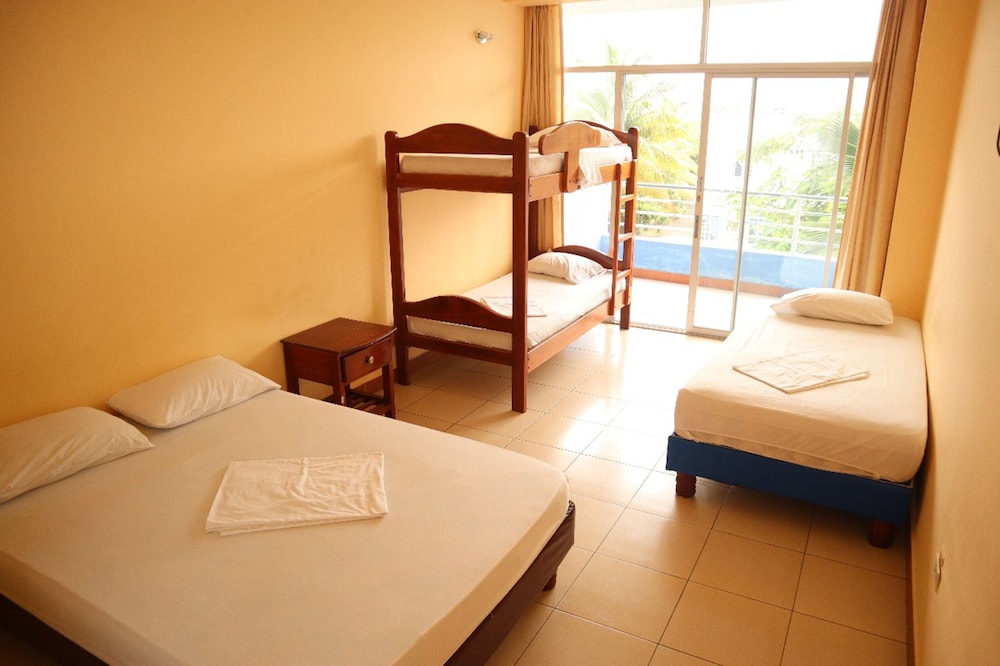 Quadruple Room, Multiple Beds
