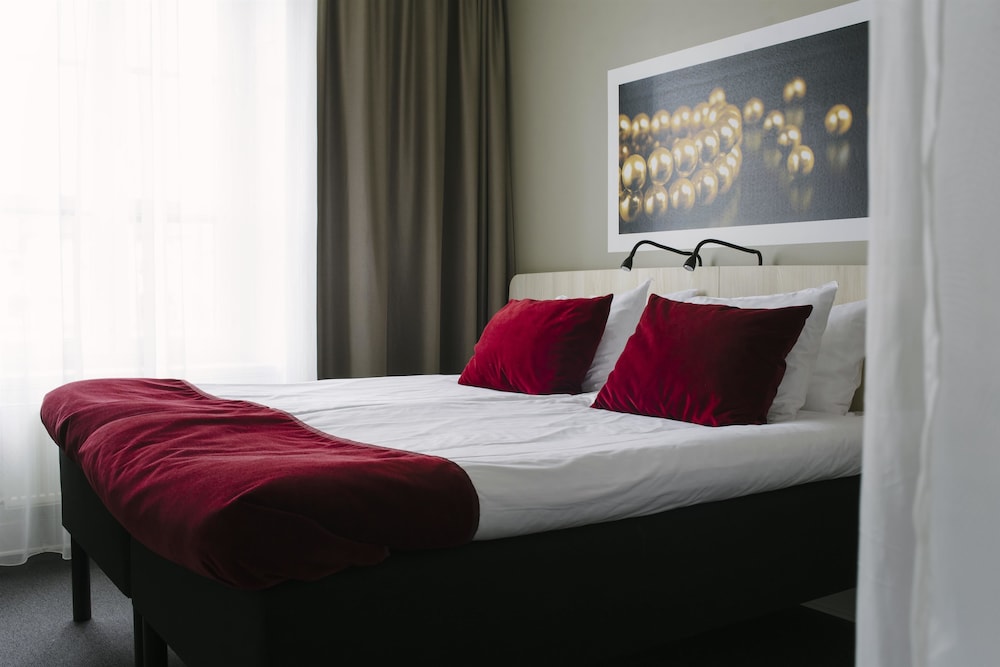 Superior Room, 1 Double Bed, Non Smoking thumbnail 6