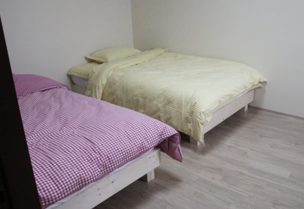 Room, 2 Twin Beds (Ru) photo 1