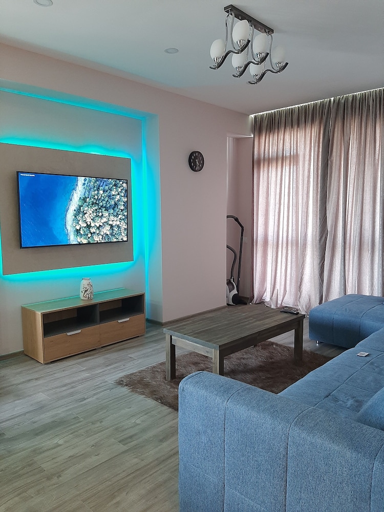Comfort Apartment photo 1