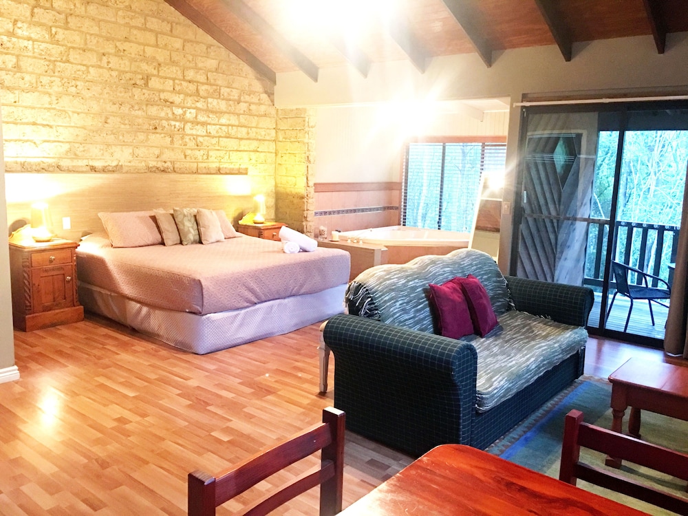 Inela Yunka Deluxe Spa photo 1
