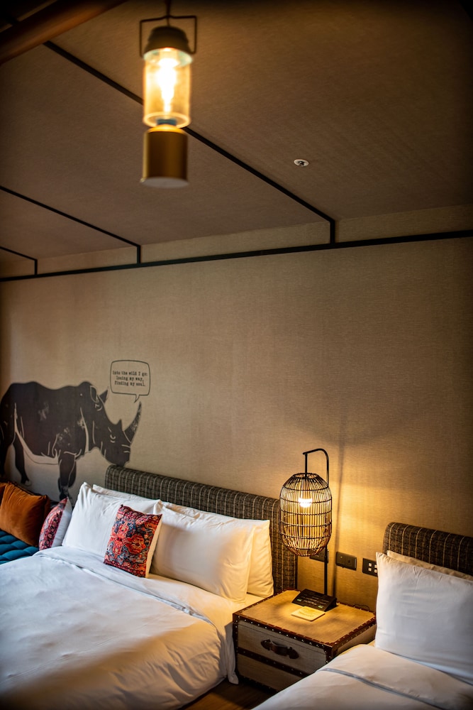 Safari Garden Room - Photo 2
