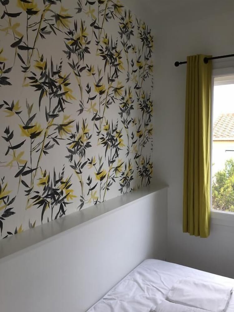 Basic Room photo 2