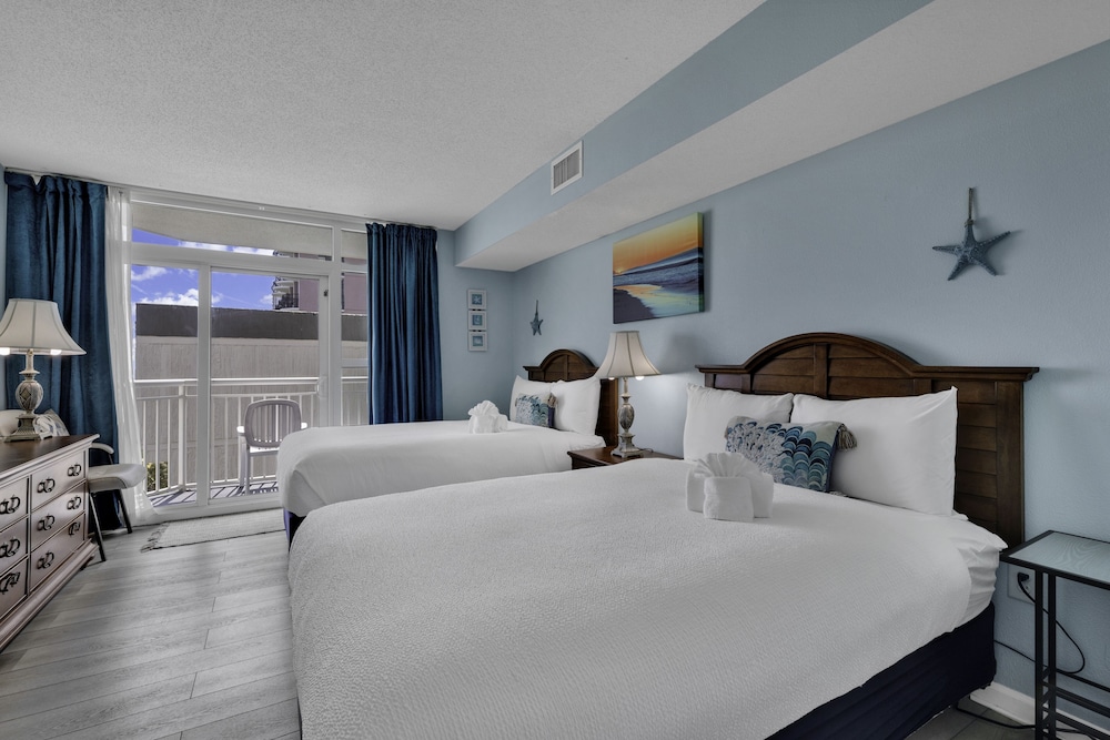 Exclusive Condo, 2 Bedrooms, Non Smoking, Beach View photo 3