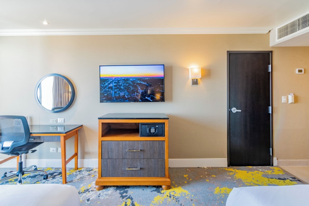 Deluxe Double Room, Balcony - Photo 5