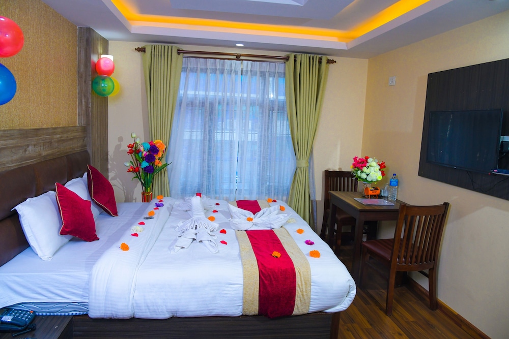 Deluxe Double Room - Photo 7