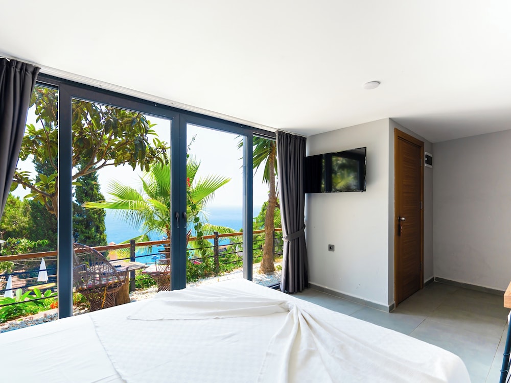 Design Room, Terrace, Sea View