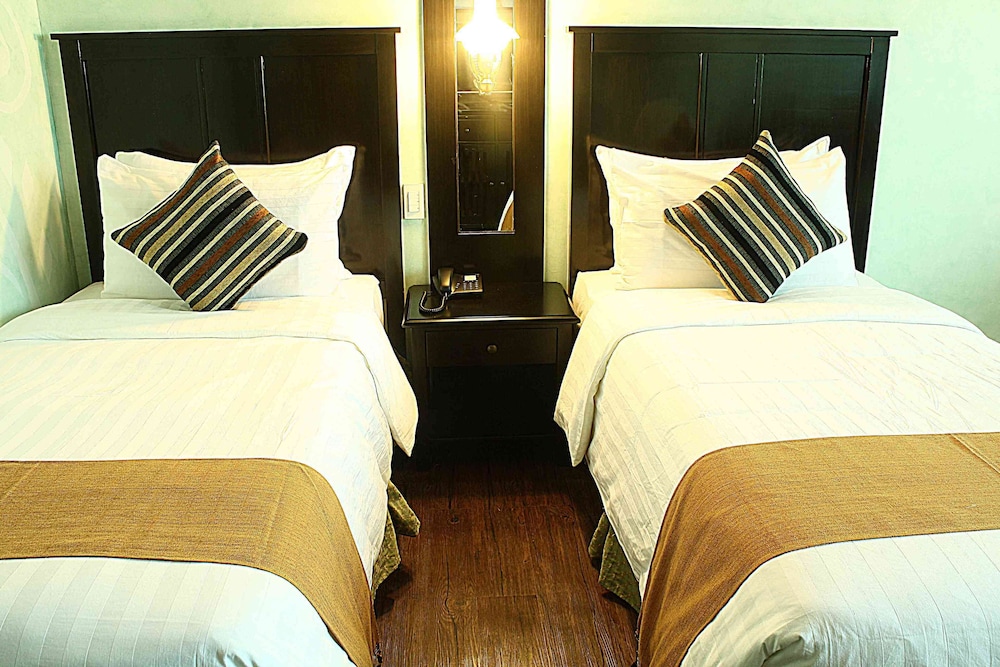 Comfort Suite photo 1