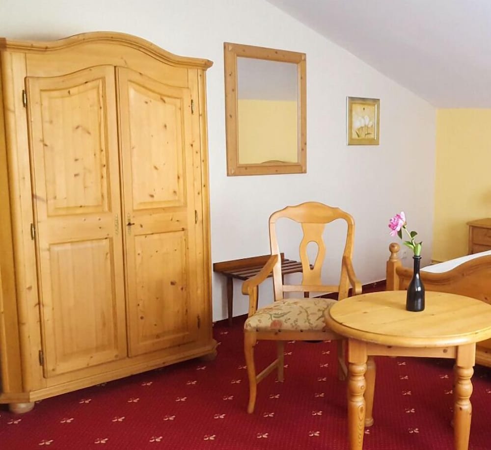 Single Room photo 1