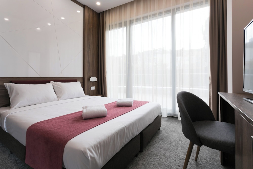 Standard Double Room, City View photo 1