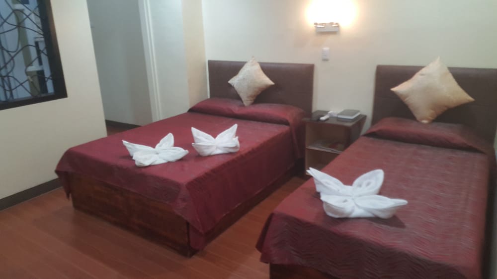Deluxe Room, 1 Bedroom photo 2