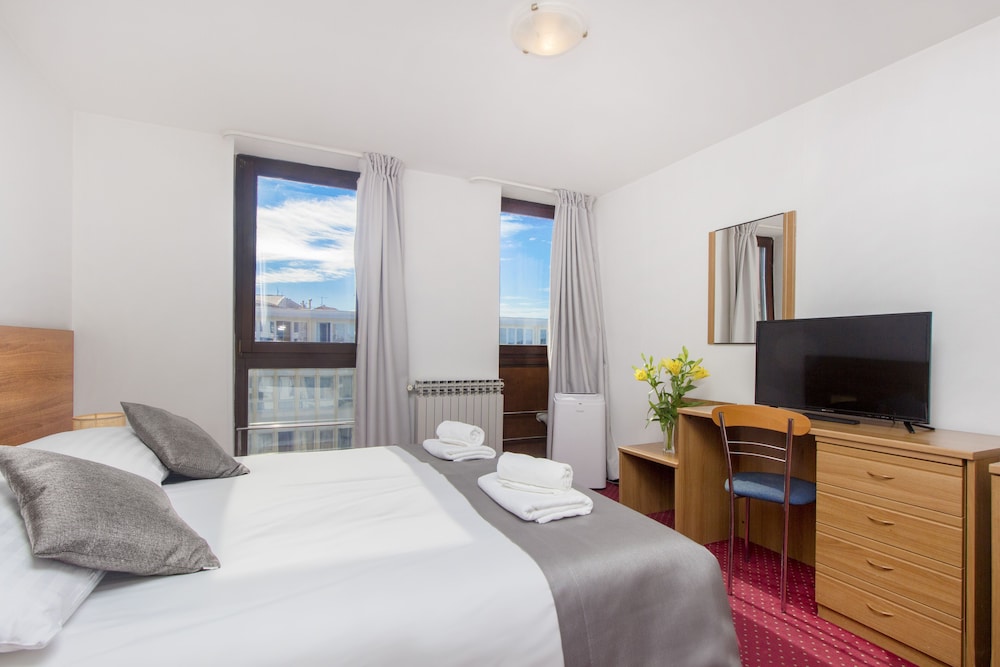 Double Room, Sea View - Photo 10