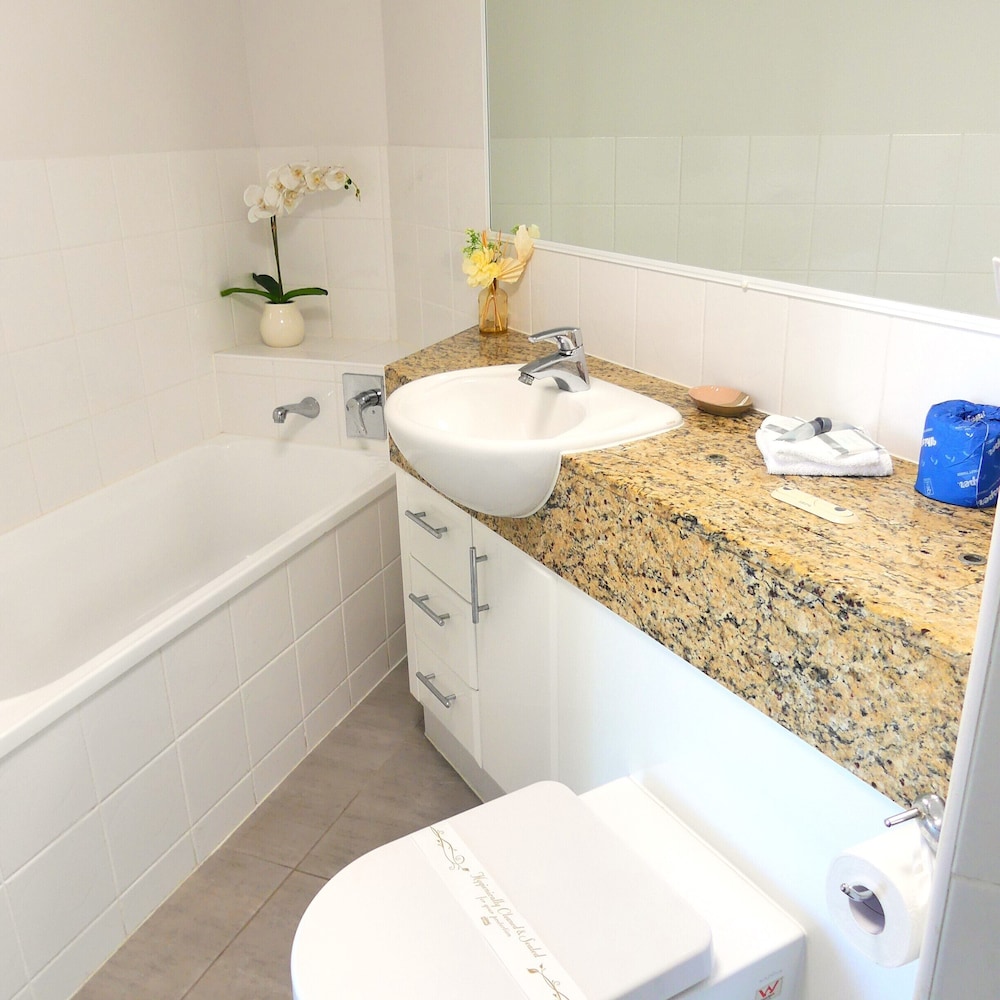 2 Bedroom Partial Ocean View - Photo 20