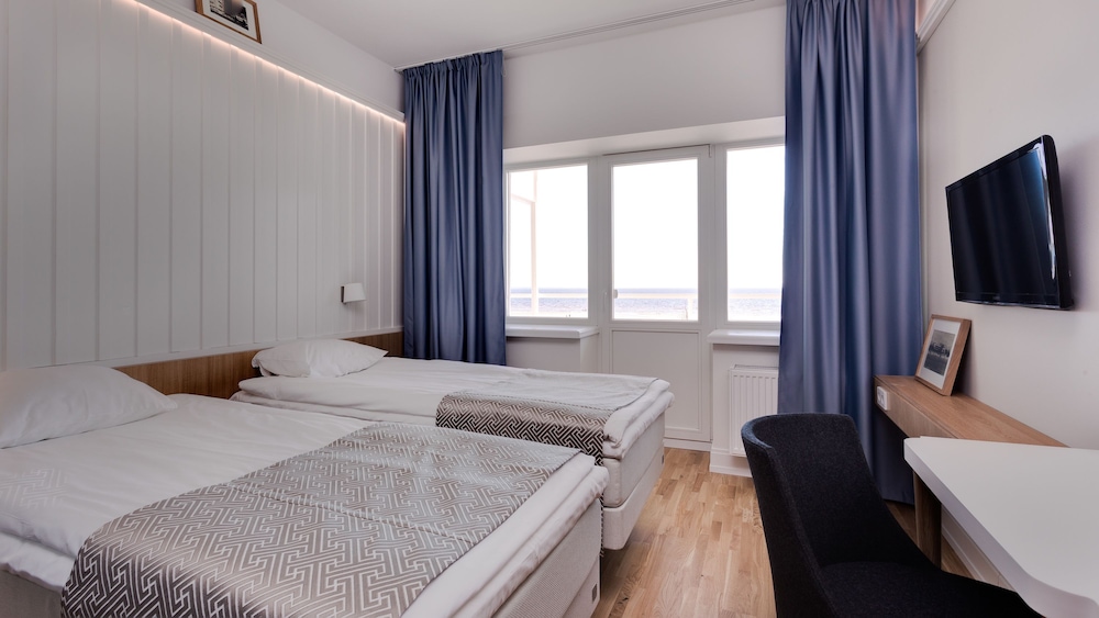 Standard Twin Room, Balcony
