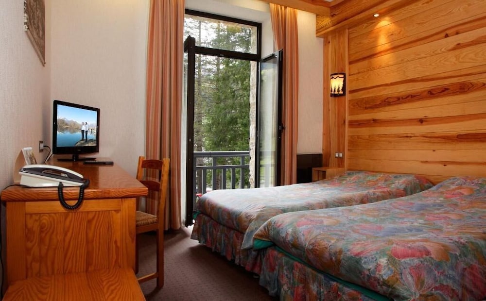 Standard Twin Room photo 1