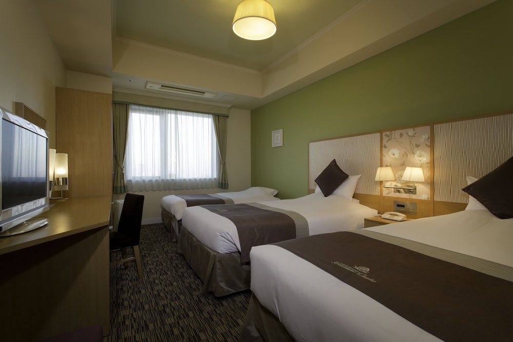 Triple Room, Non Smoking, City View