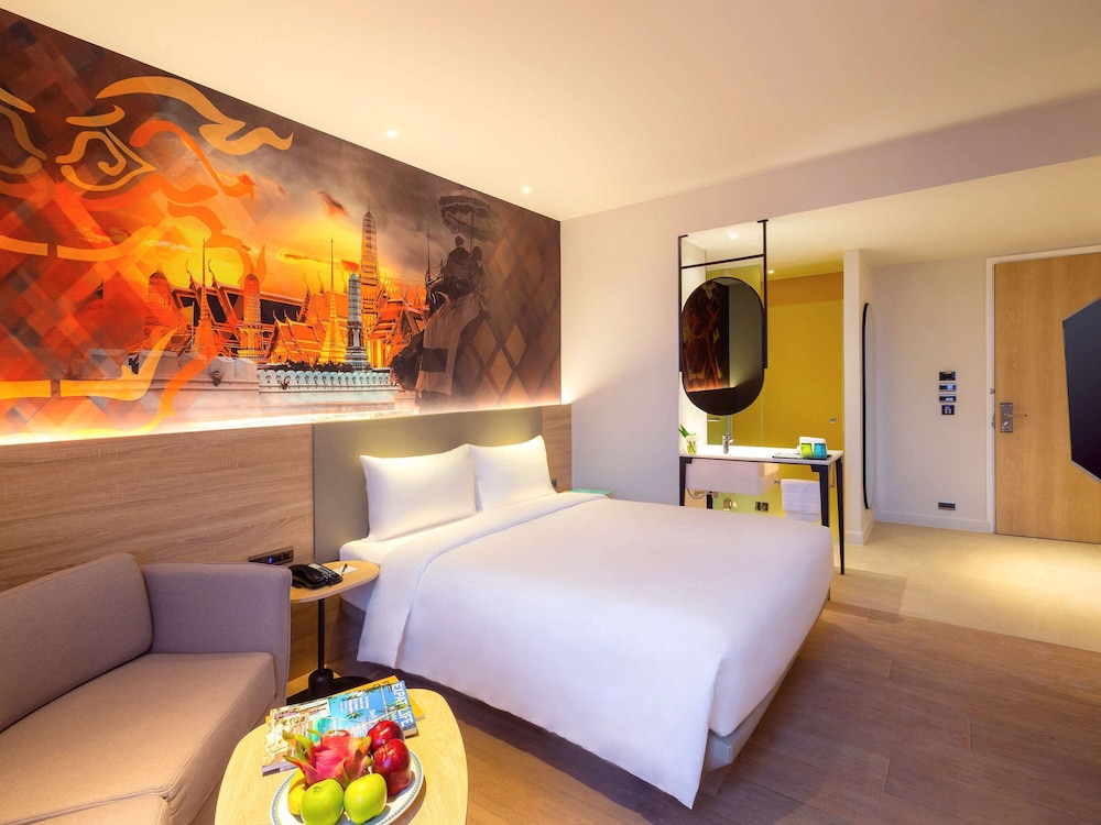 Superior Room, 1 Queen Bed with Sofa bed photo 2