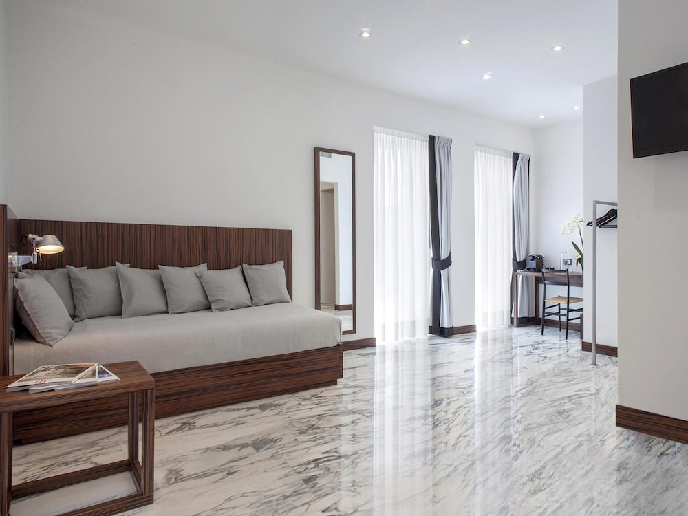Junior Suite, Terrace, City View