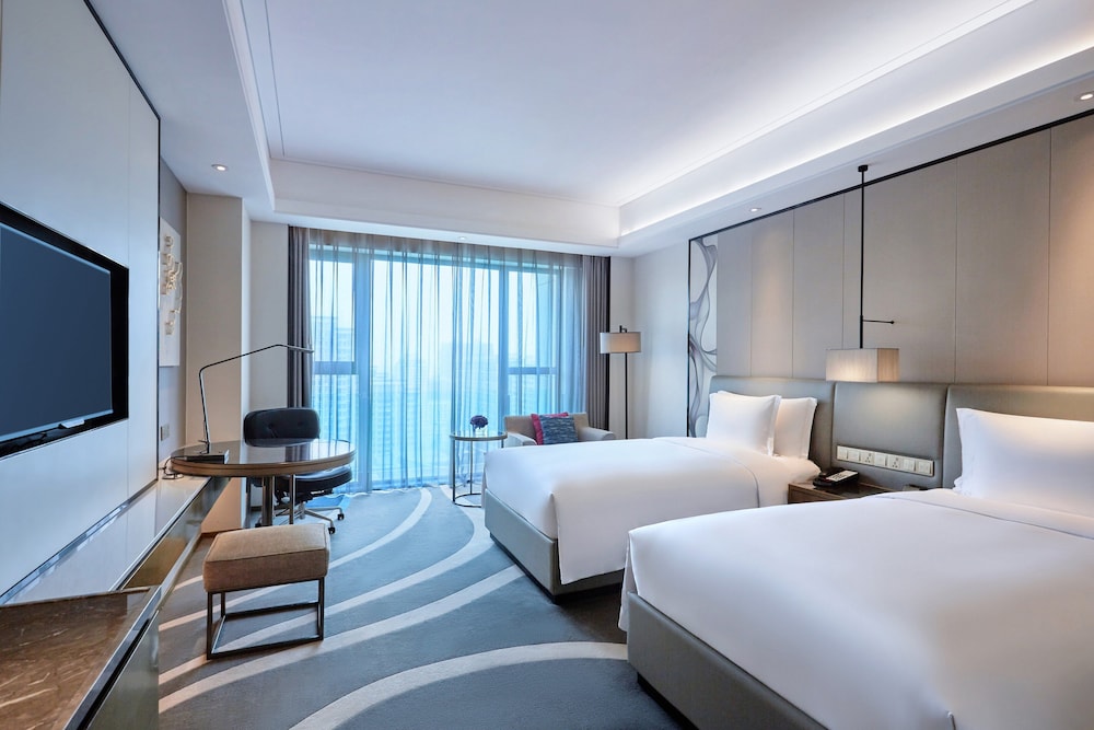 Standard Room, 2 Twin Beds, Club Lounge Access photo 1