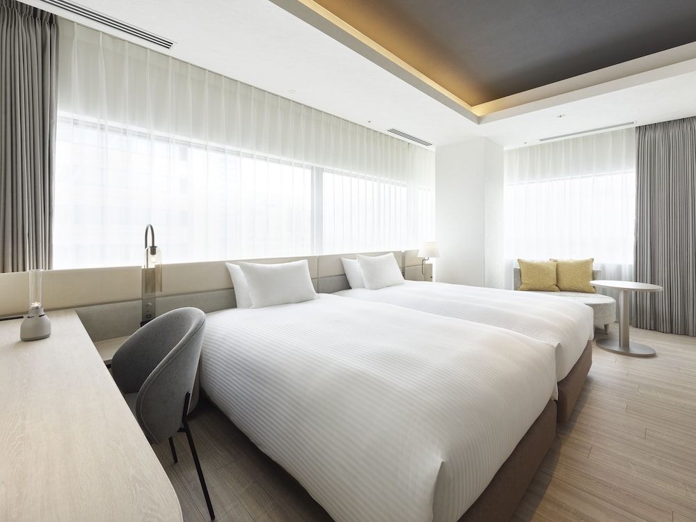 Deluxe , 2 beds , corner room, Non Smoking - Photo 1