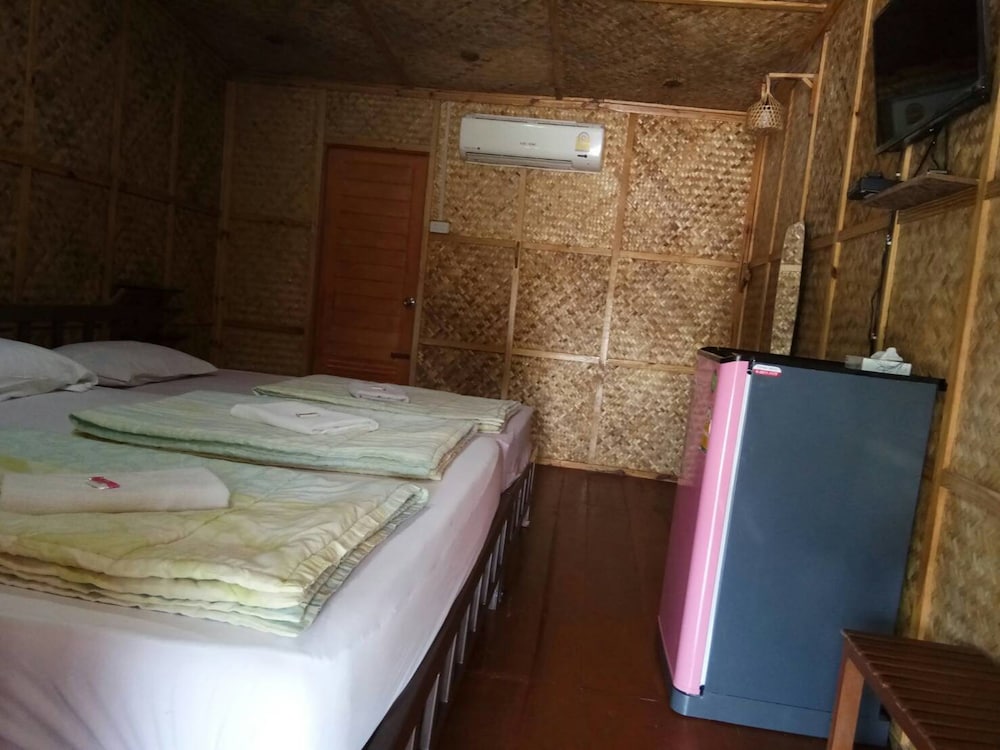 Standard Triple Room photo 2