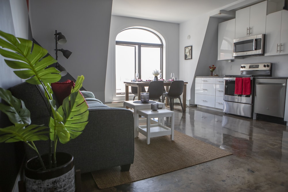 Suite, 2 Bedrooms, Kitchen, Harbor View