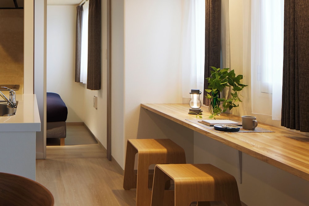Premium Apartment thumbnail 6