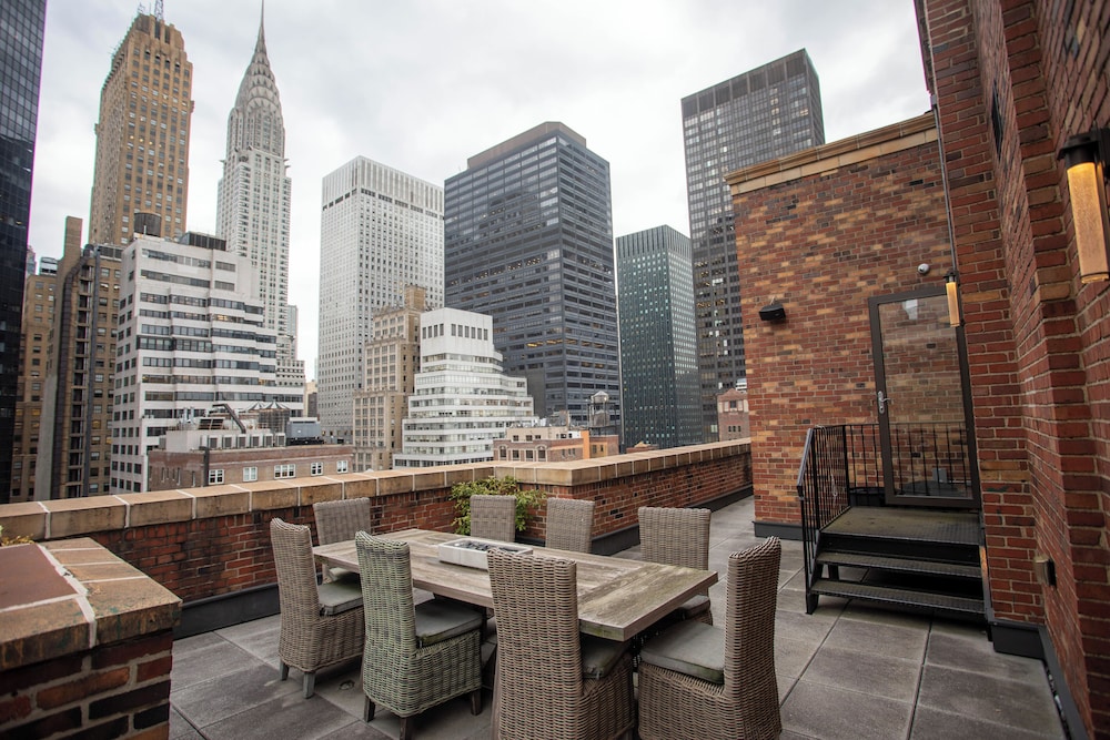 Luxury Suite, City View photo 3