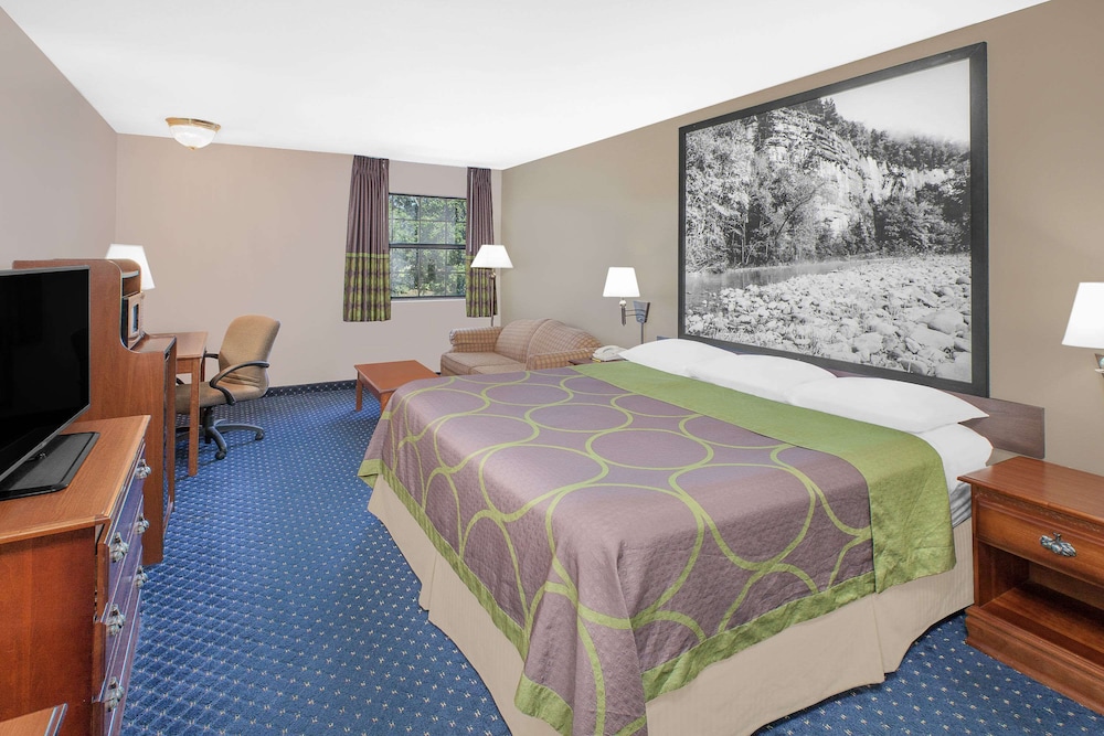 Upgraded, Suite