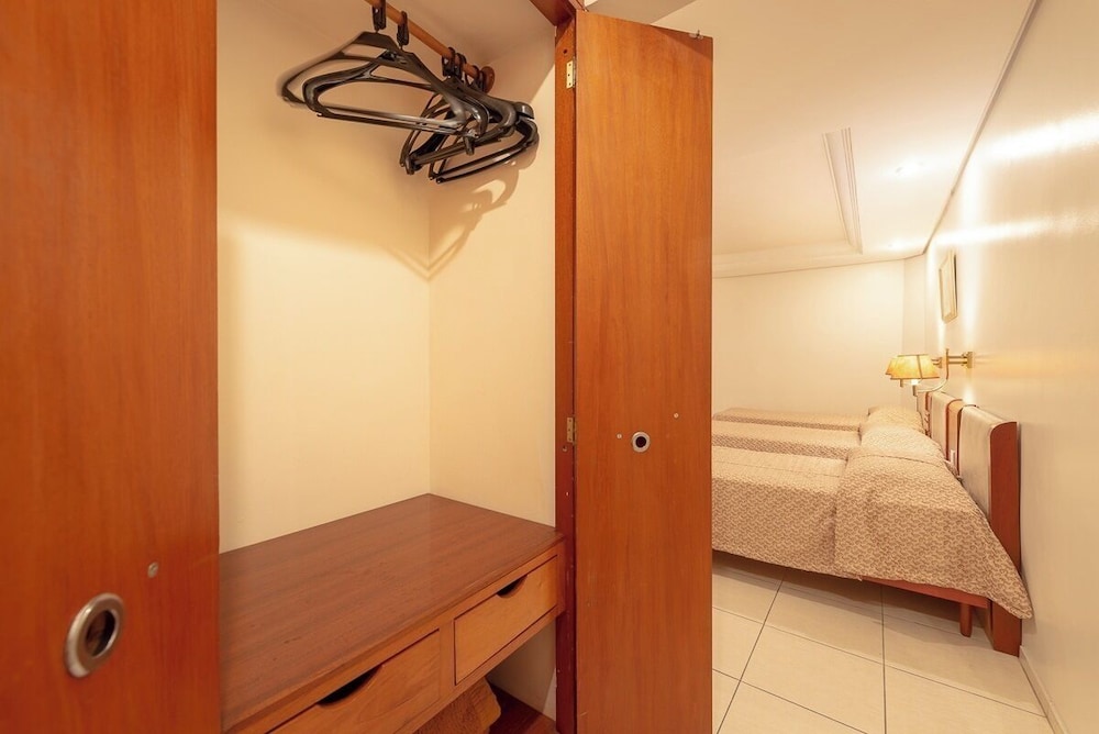 Standard Triple Room - Photo 8