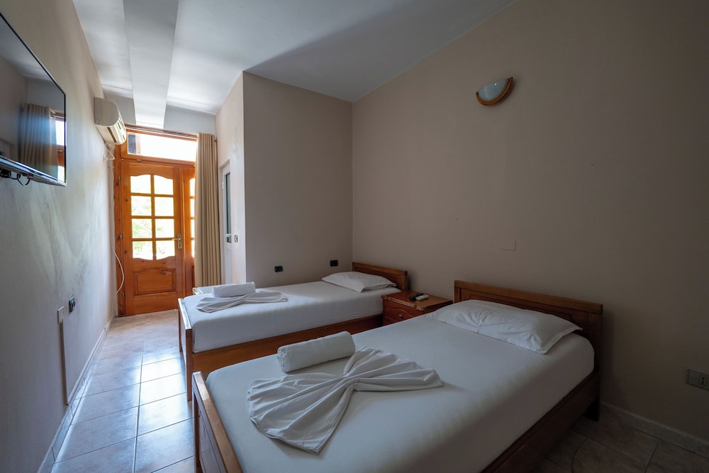 Twin Room photo 1