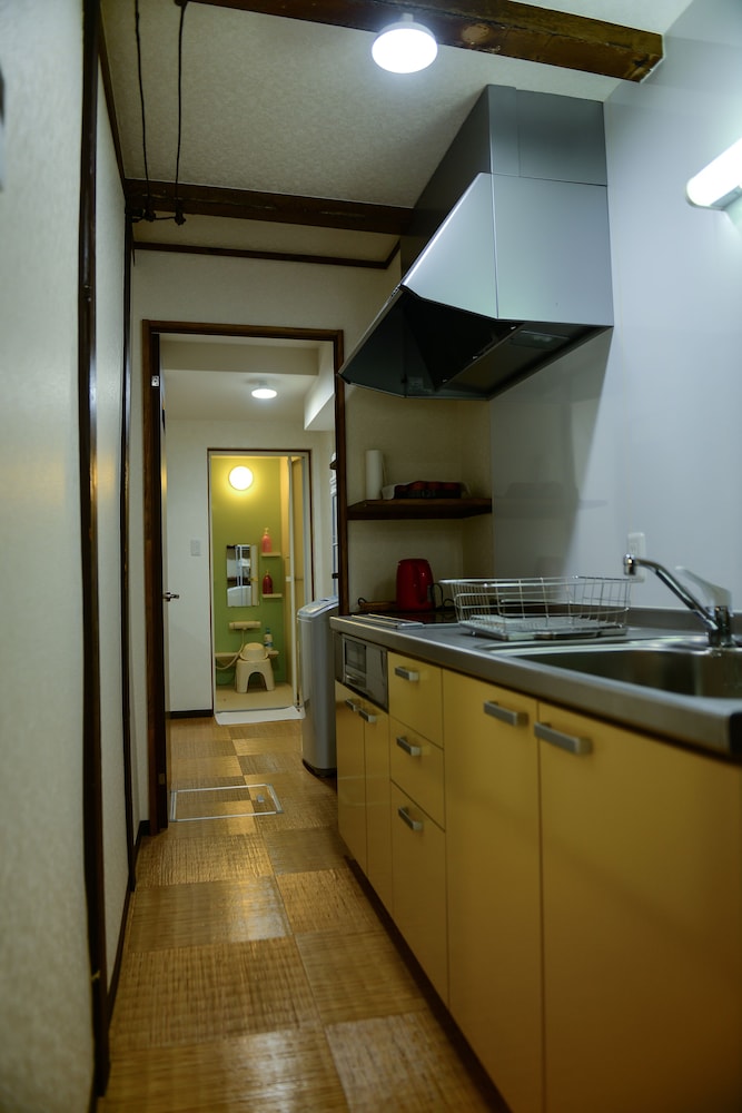 Nishioji Tanuki - Photo 7