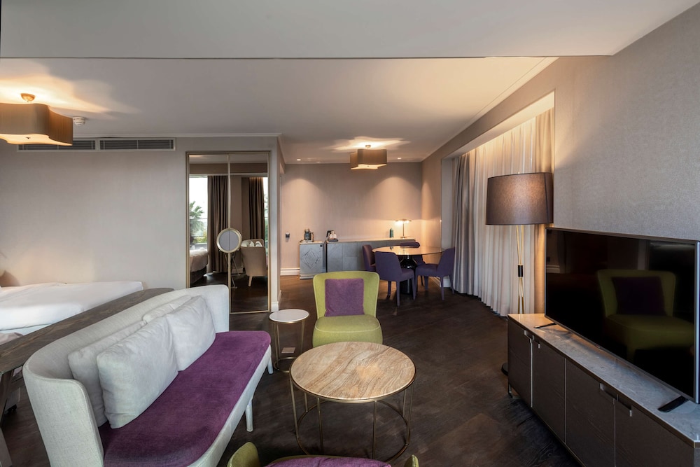Junior Suite, Balcony, Garden View - Photo 7