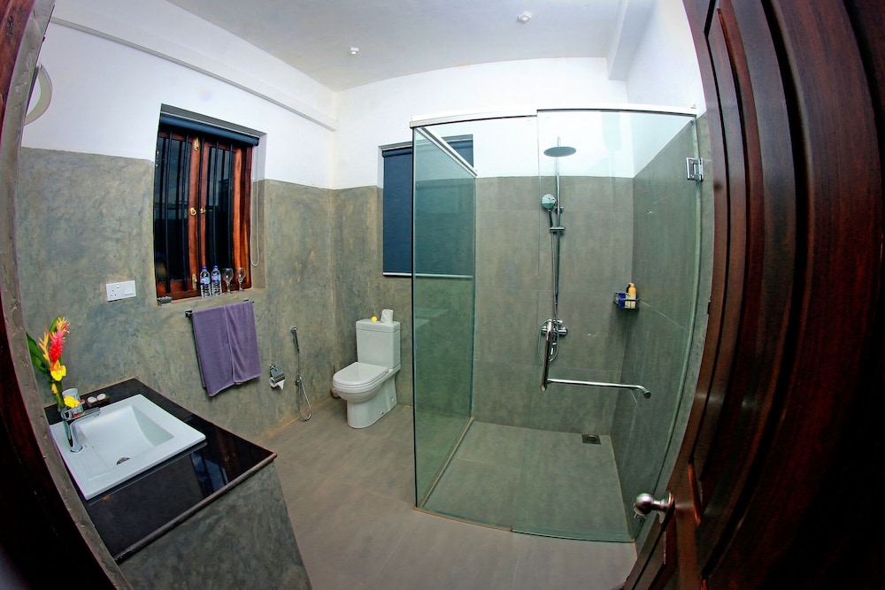 Luxury Villa, 3 Bedrooms photo 2