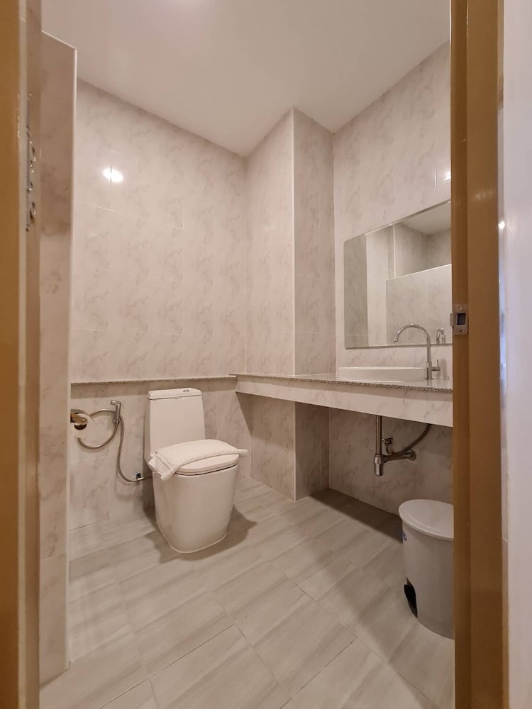 Deluxe Room, Hill View photo 2