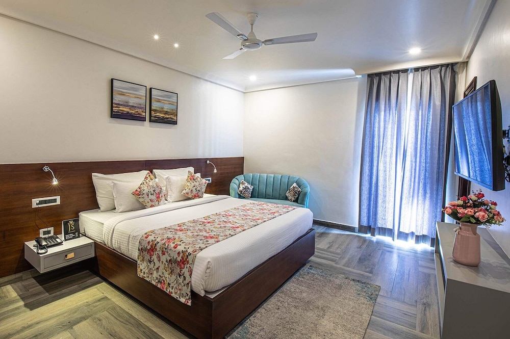 Classic Single Room