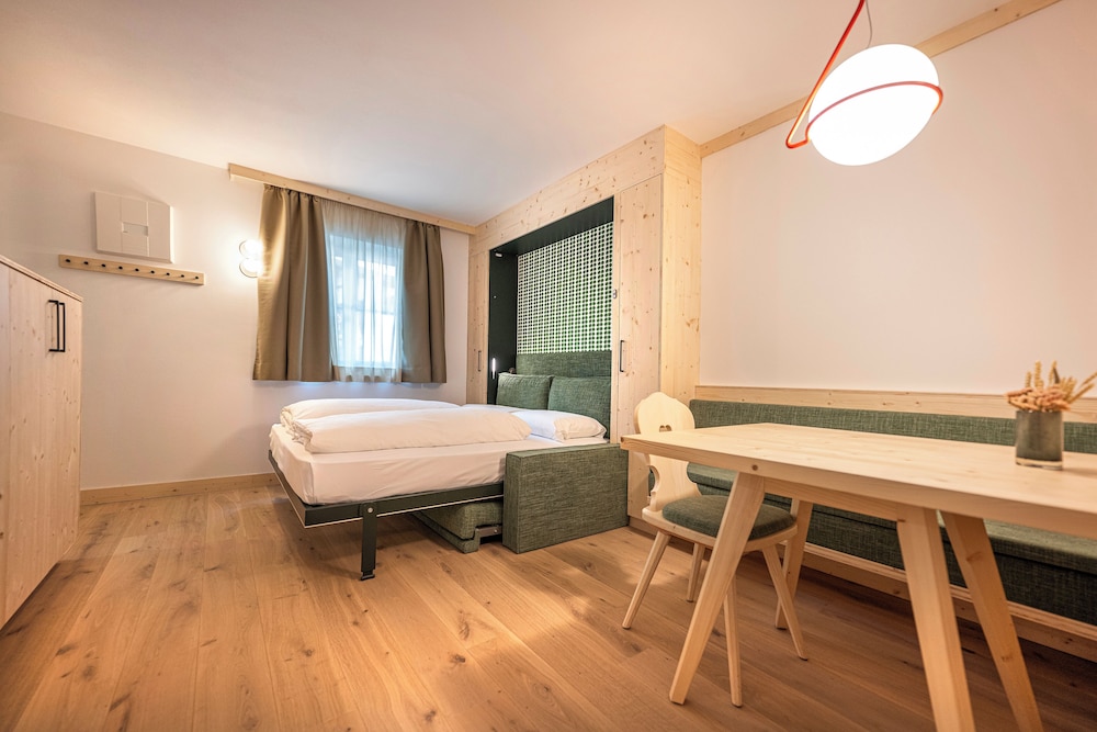 Forest Suite photo 3
