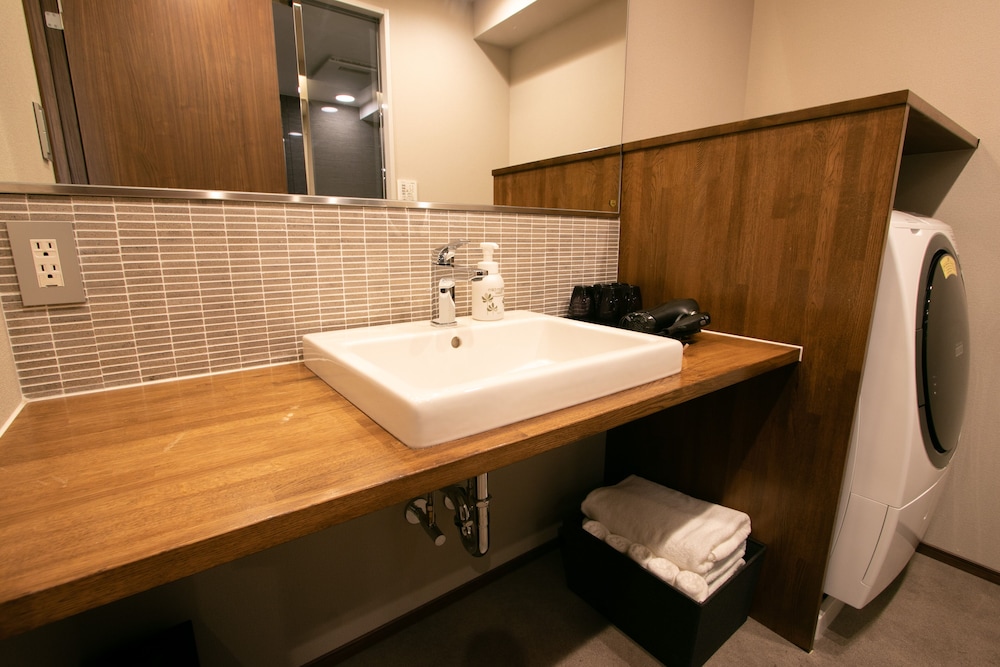 Deluxe Room with Rooftop Terrace (58sqm / For 5 People), Non Smoking photo 2