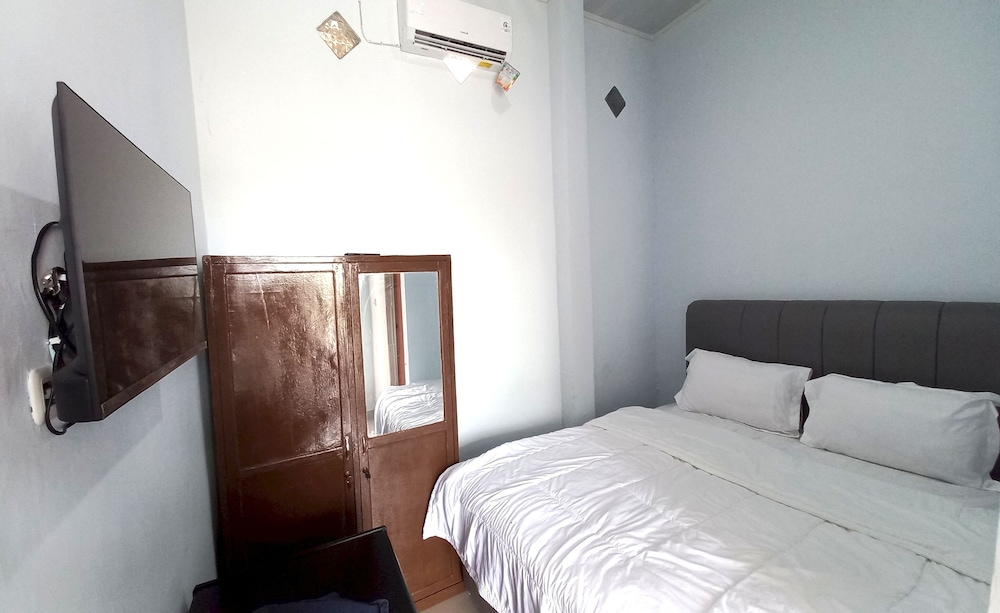 Deluxe Double Room - Photo 24