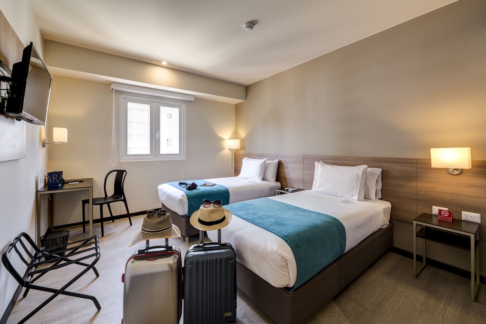 Double Room, 2 Twin Beds photo 2