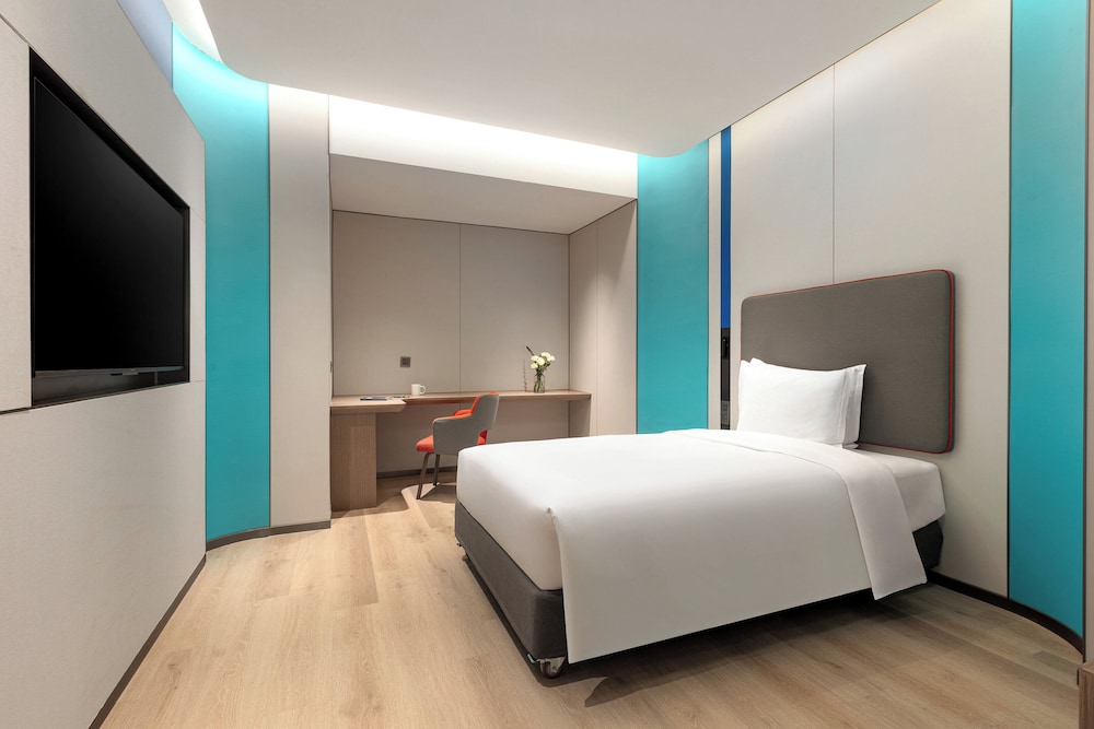 Suite, Multiple Beds