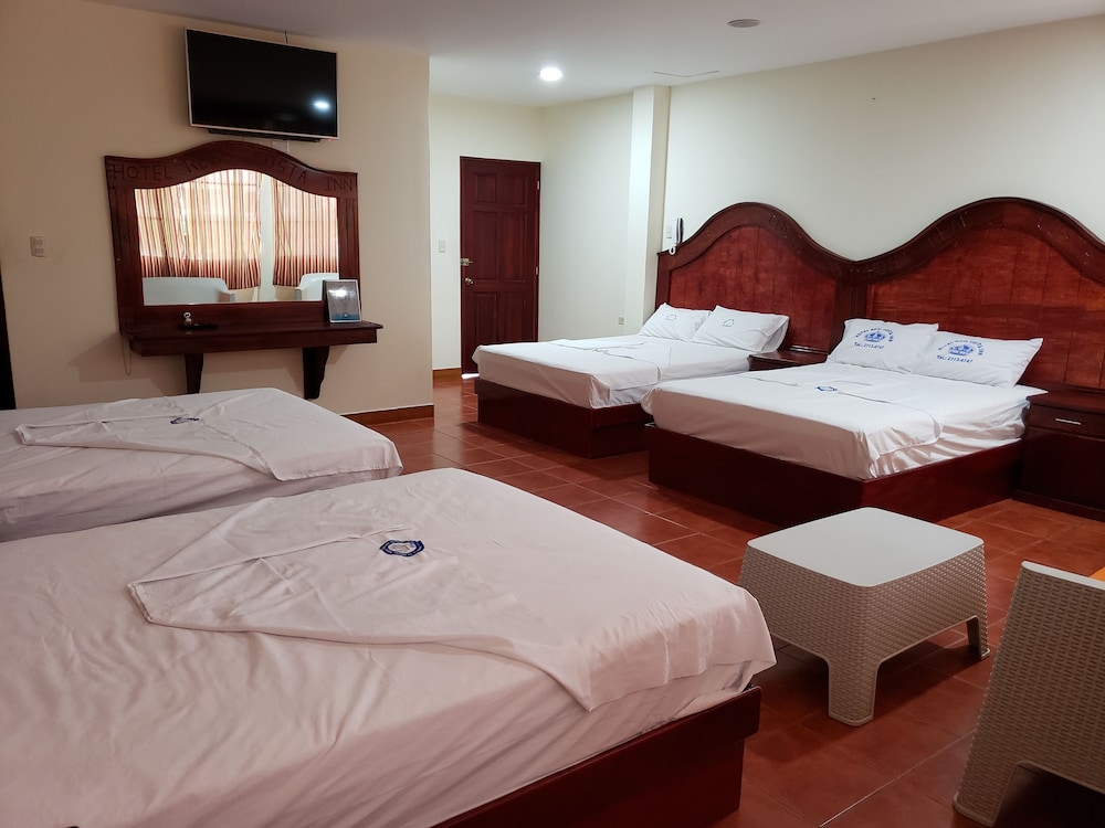 Room, Multiple Beds, Non Smoking (Four Double Beds) photo 2
